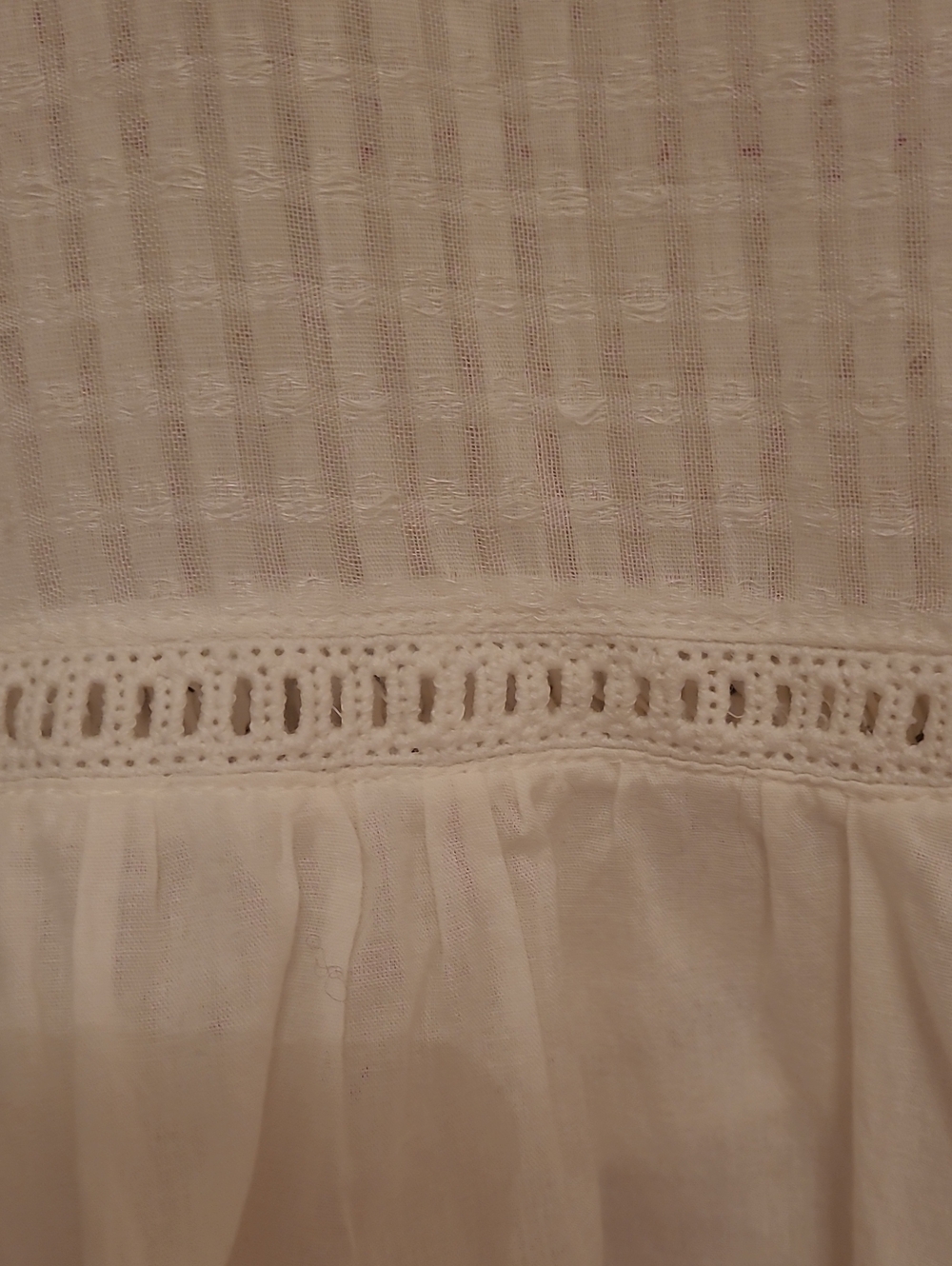 Blouse - Picture 8 of 10